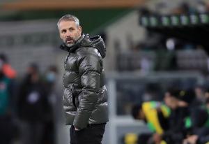 记者：罗泽向莱比锡成员告别，高层已向球队正式介绍新帅Z-勒夫